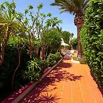 Отель Park Calitto 3*