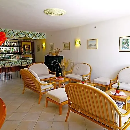 Hotel Park Calitto 3*
