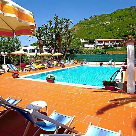 Park Calitto Hotel 3*