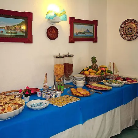 Park Calitto فندق