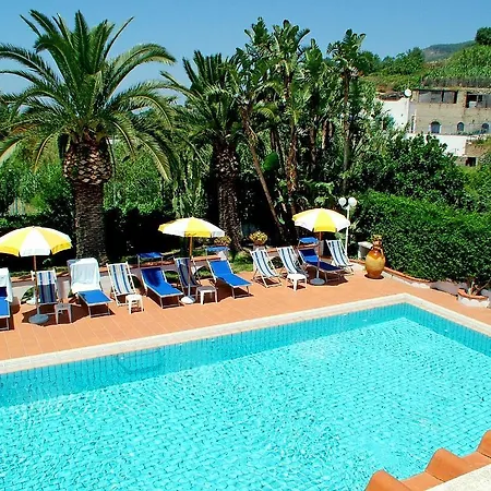 Park Calitto Hotell 3*